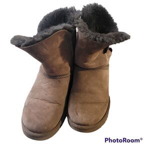 Ugg Bailey button boots 